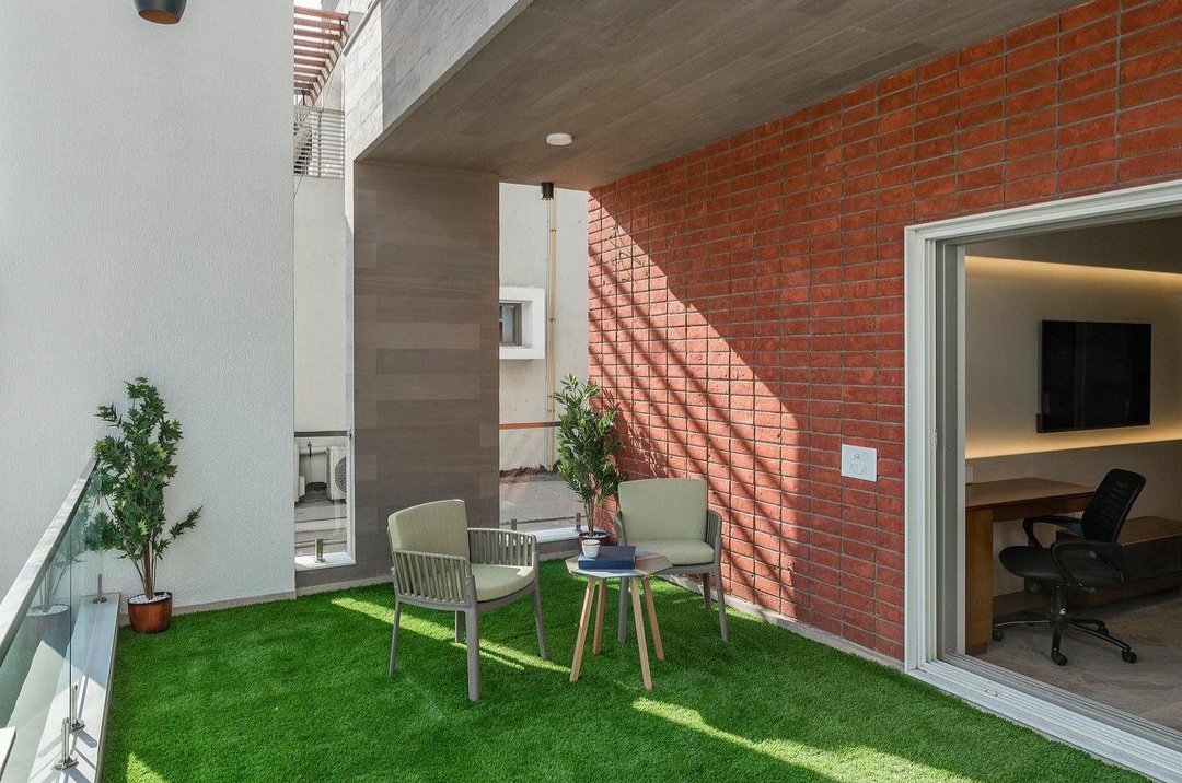 Refined interior space